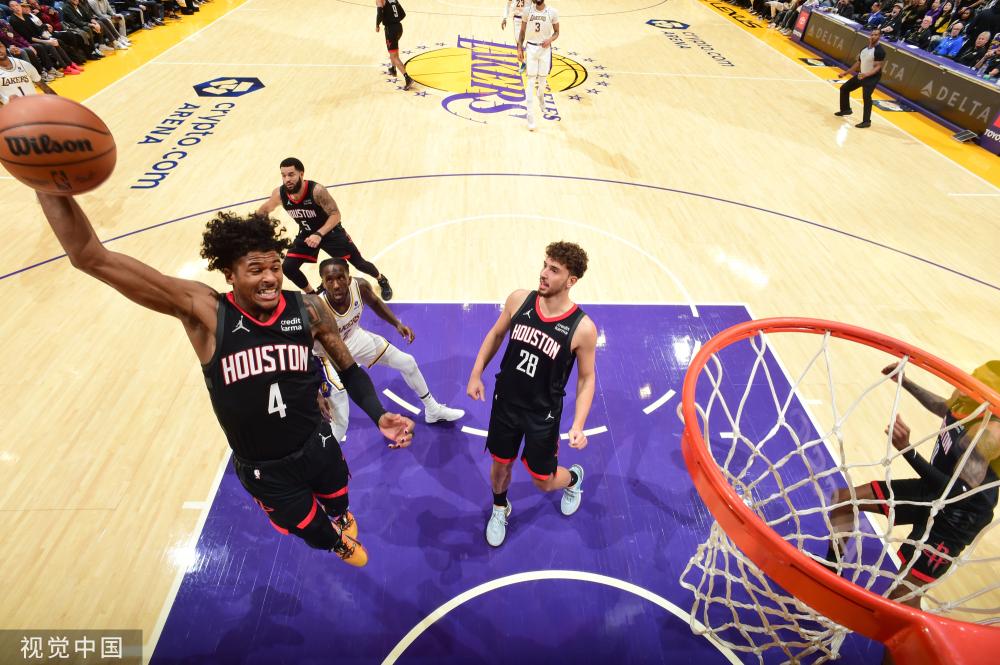 传与长传的 传与长传的